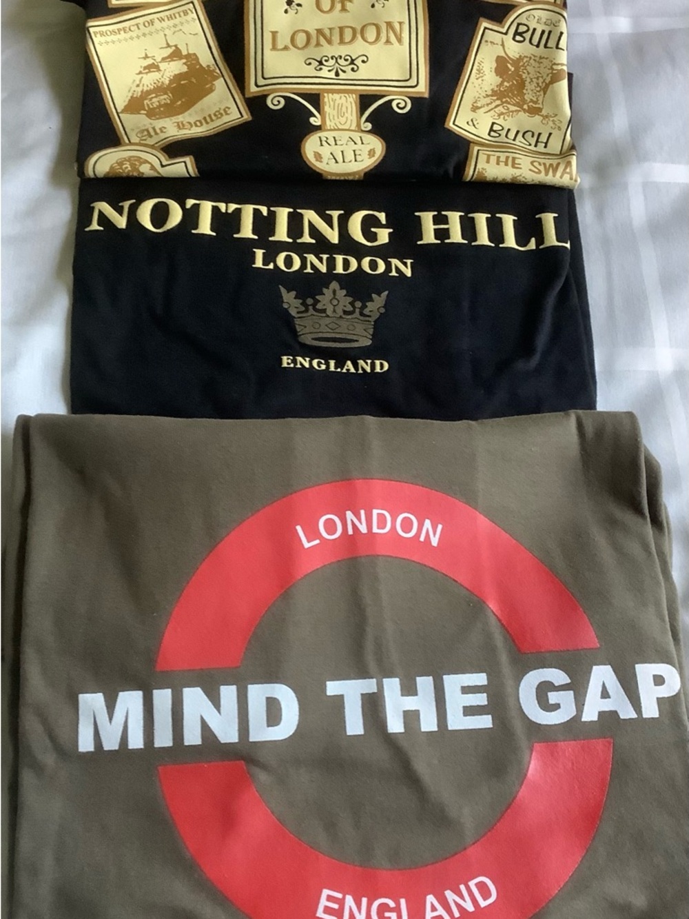 Landon’s Calling! 3 Men’s XXL London Themed T-Shirts-New!